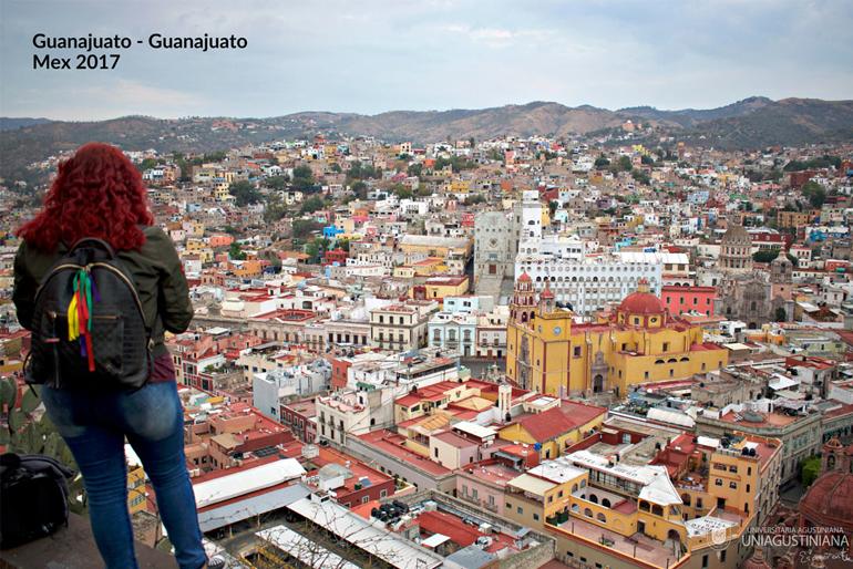 Lina Marcela Barajas, estudiante de Hotelería y Turismo, relata su experiencia internacional en México, en el Centro Universitario Enrique Díaz de León