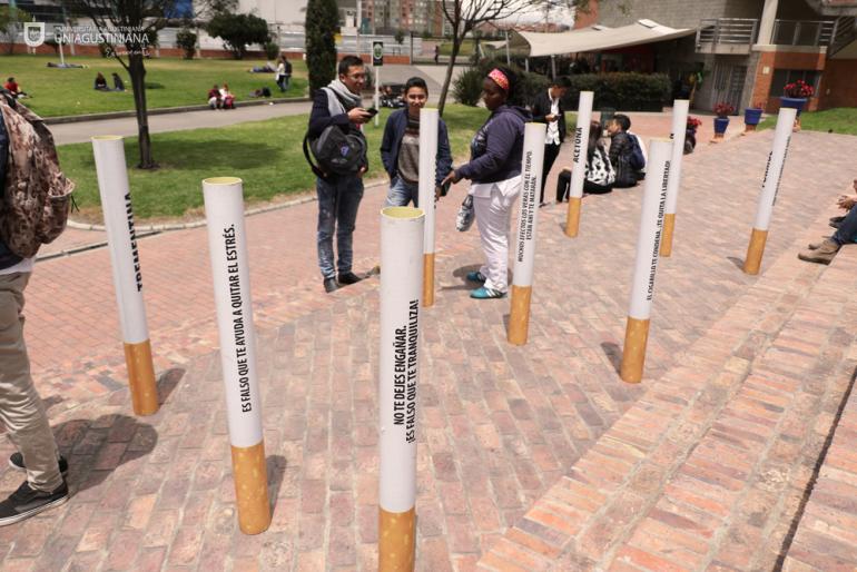 Estudiantes cambian cigarrillos por golosinas, en la UNIAGUSTINIANA somos 100% libre de humo