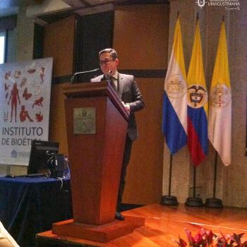 VIH y sus Políticas de Salud Públicas en Colombia, una lectura crítica desde la tríada fáctica: Violencia, Estigma y Exclusión